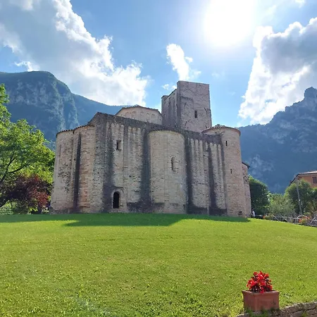 Fonte Fresca 3* Fabriano