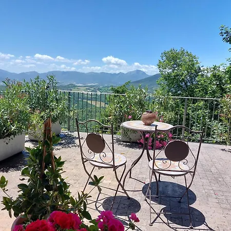 B&B Fonte Fresca 파브리아노